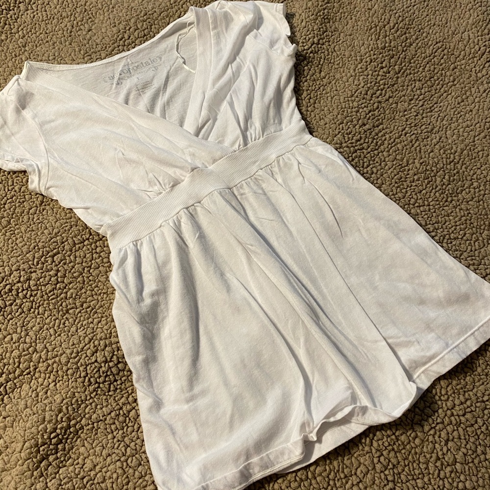 Aeropostale blouse size L 😍
